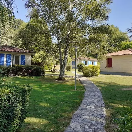 Village Le Pontaroux *