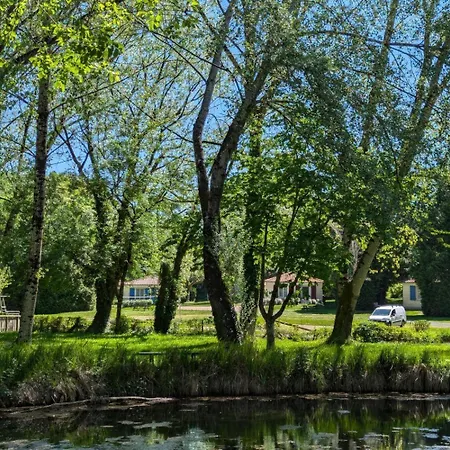 Village Le Pontaroux * Gardes-le-Pontaroux