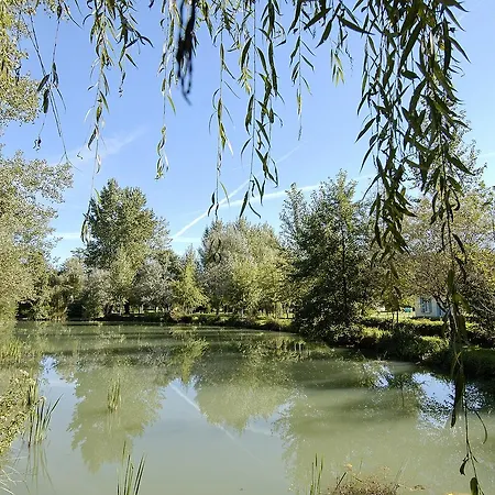 Сasa de vacaciones Village Le Pontaroux