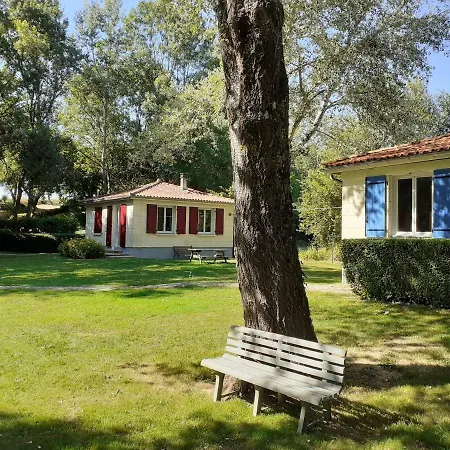 Village Le Pontaroux Сasa de vacaciones Gardes-le-Pontaroux