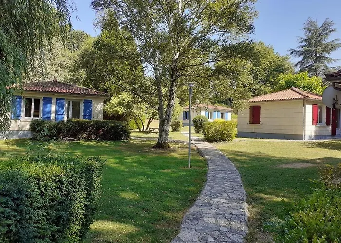 Village Le Pontaroux *