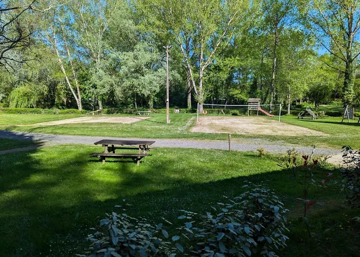 Village Le Pontaroux Gardes-le-Pontaroux