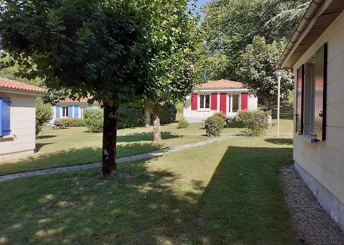 Village Le Pontaroux